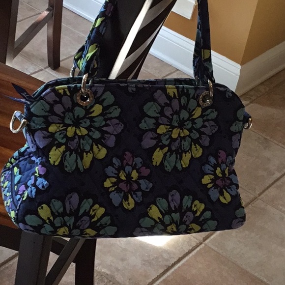 Vera Bradley bag - Picture 2 of 5